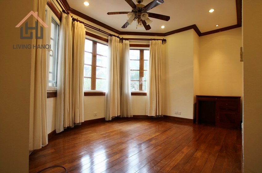 Spacious 5 bedroom villa for rent in Tay Ho, Hanoi Spacious 5 bedroom villa for rent in Tay Ho, Hanoi
