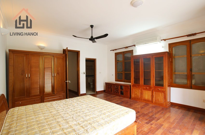 Spacious and gorgegous 4 bedroom house for lease in Tay Ho district, Hanoi Spacious and gorgegous 4 bedroom house for lease in Tay Ho district, Hanoi