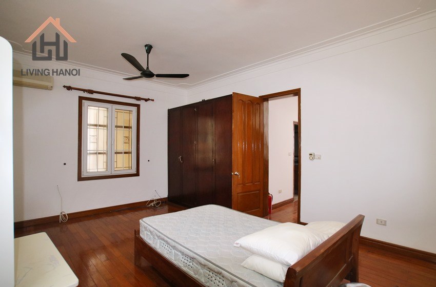 Spacious and gorgegous 4 bedroom house for lease in Tay Ho district, Hanoi Spacious and gorgegous 4 bedroom house for lease in Tay Ho district, Hanoi