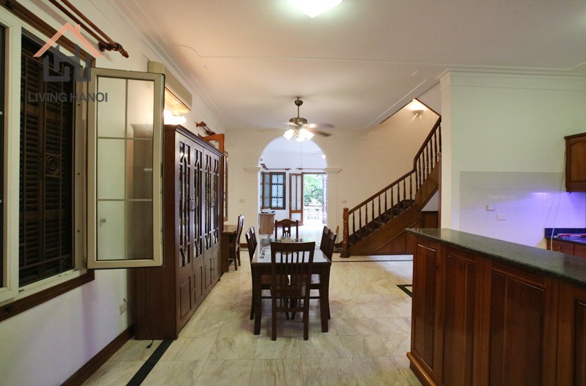 Spacious and gorgegous 4 bedroom house for lease in Tay Ho district, Hanoi Spacious and gorgegous 4 bedroom house for lease in Tay Ho district, Hanoi