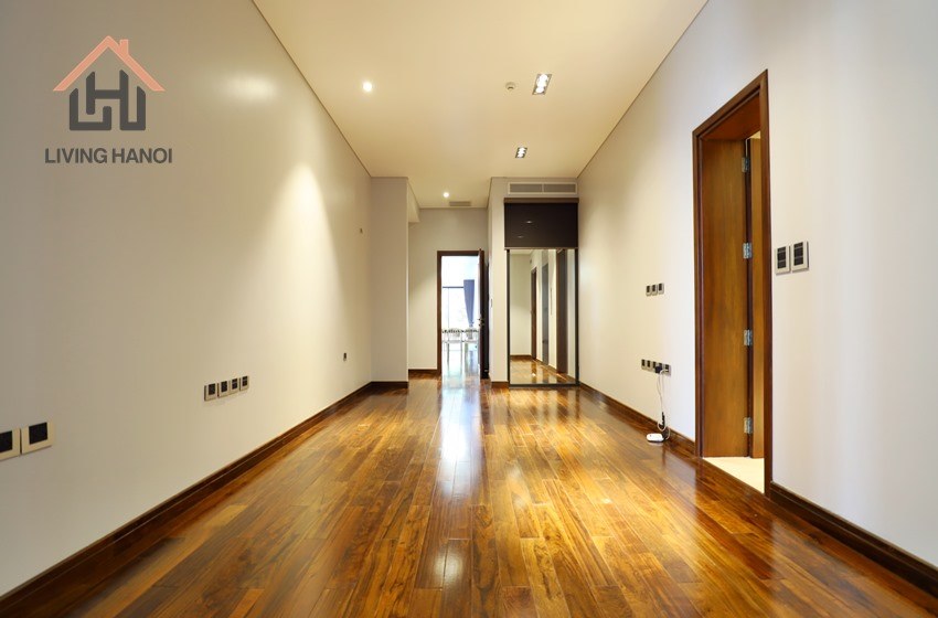 Spacious and modern triplex apartment for rent in Tay Ho, Hanoi Spacious and modern triplex apartment for rent in Tay Ho, Hanoi
