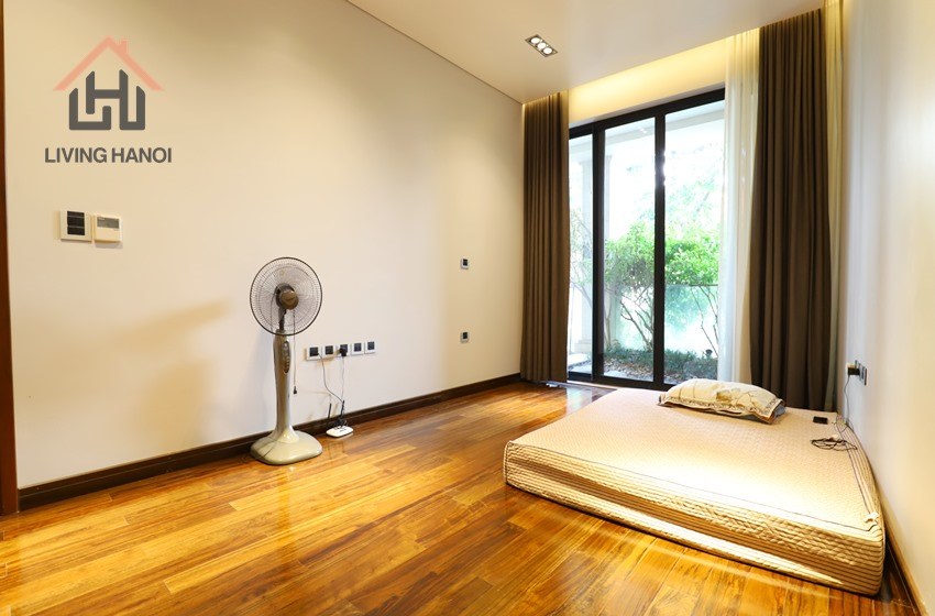 Spacious and modern triplex apartment for rent in Tay Ho, Hanoi Spacious and modern triplex apartment for rent in Tay Ho, Hanoi