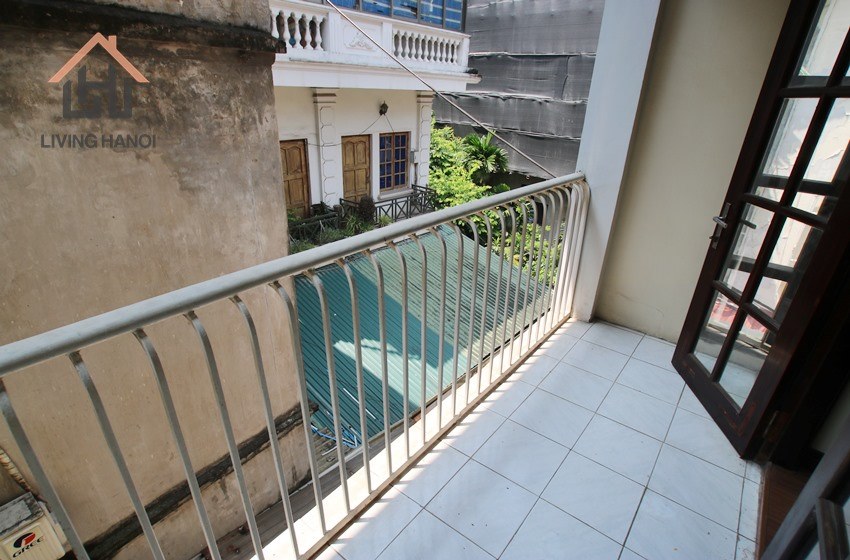 Spacious house with green view for rent in Tay Ho, Hanoi Spacious house with green view for rent in Tay Ho, Hanoi