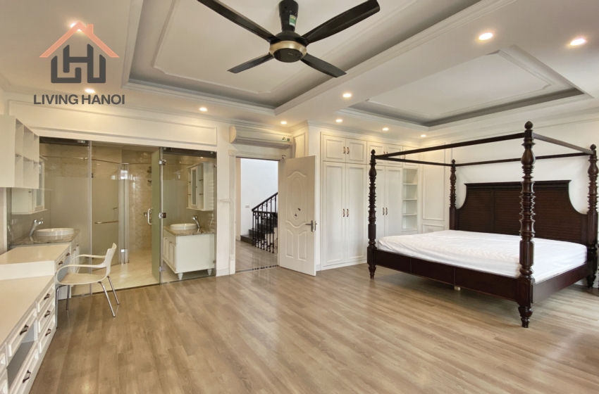 Spacious vila for rent in Vinhomes Harmony, Hanoi Spacious vila for rent in Vinhomes Harmony, Hanoi