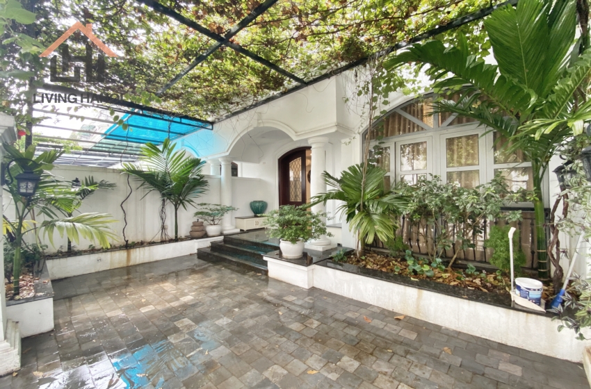 Spacious vila for rent in Vinhomes Harmony, Hanoi Spacious vila for rent in Vinhomes Harmony, Hanoi