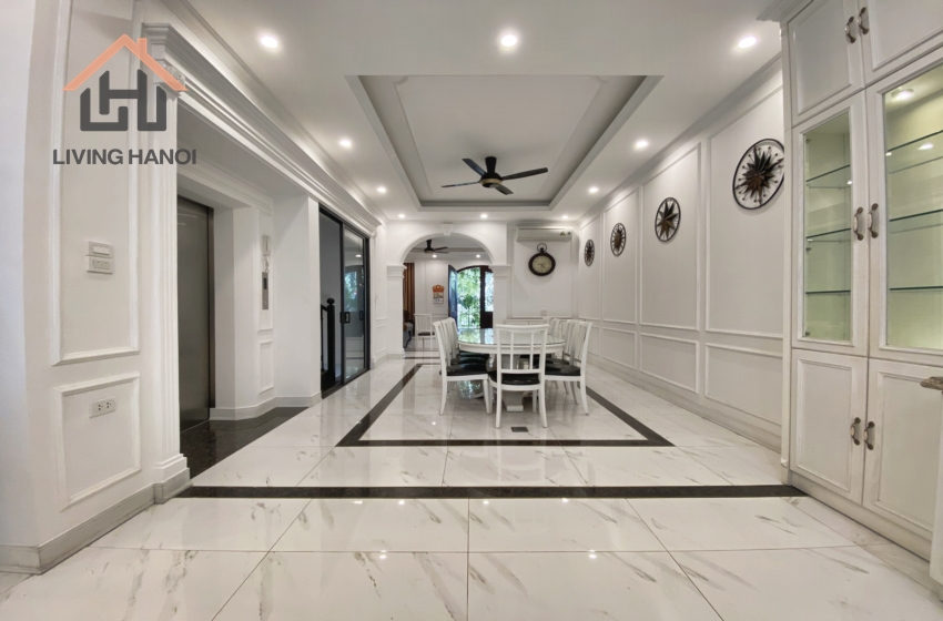Spacious vila for rent in Vinhomes Harmony, Hanoi Spacious vila for rent in Vinhomes Harmony, Hanoi