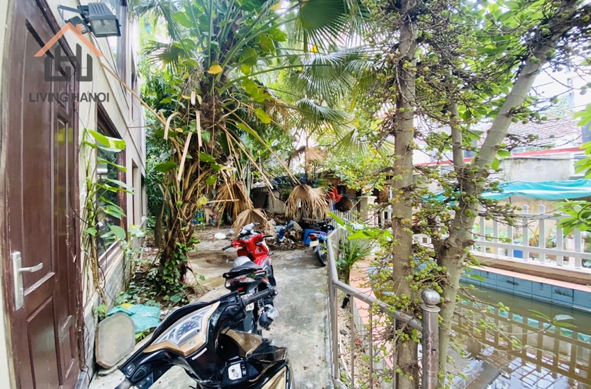 Stunning Full Furnished 4 bedroom house in Tay Ho, Hanoi. Stunning Full Furnished 4 bedroom house in Tay Ho, Hanoi.