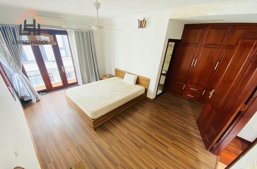 Stunning Full Furnished 4 bedroom house in Tay Ho, Hanoi. Stunning Full Furnished 4 bedroom house in Tay Ho, Hanoi.