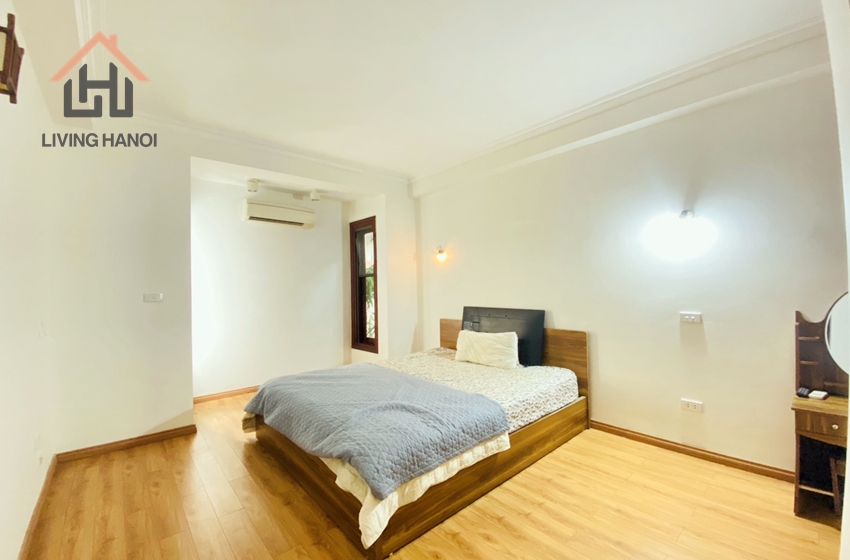 Stunning Full Furnished 4 bedroom house in Tay Ho, Hanoi. Stunning Full Furnished 4 bedroom house in Tay Ho, Hanoi.