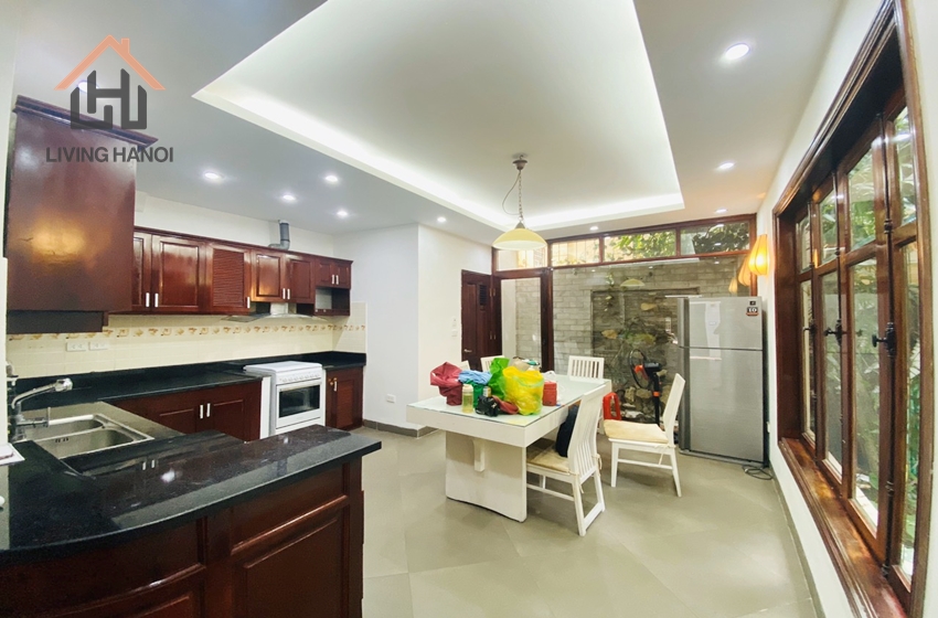 Stunning Full Furnished 4 bedroom house in Tay Ho, Hanoi. Stunning Full Furnished 4 bedroom house in Tay Ho, Hanoi.