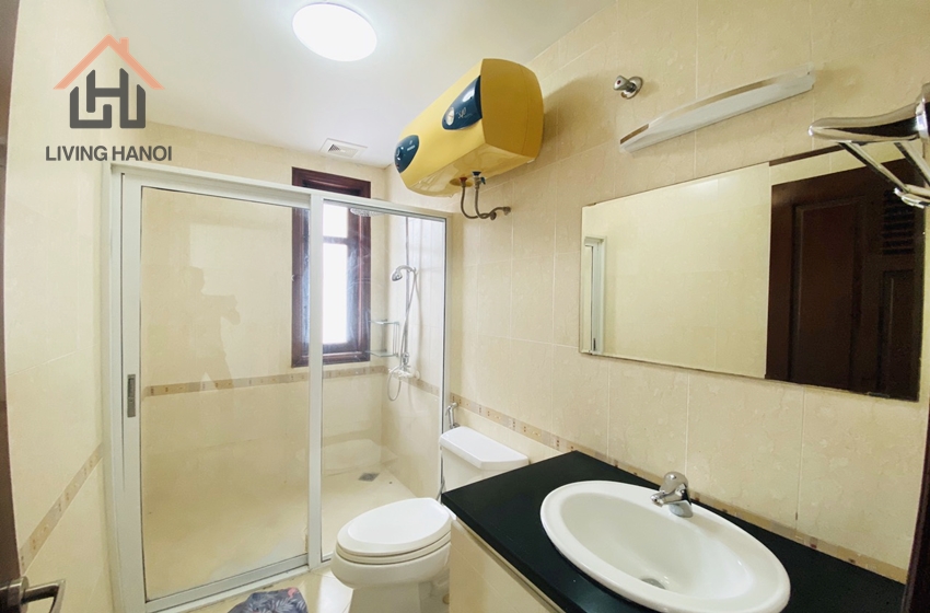 Stunning Full Furnished 4 bedroom house in Tay Ho, Hanoi. Stunning Full Furnished 4 bedroom house in Tay Ho, Hanoi.