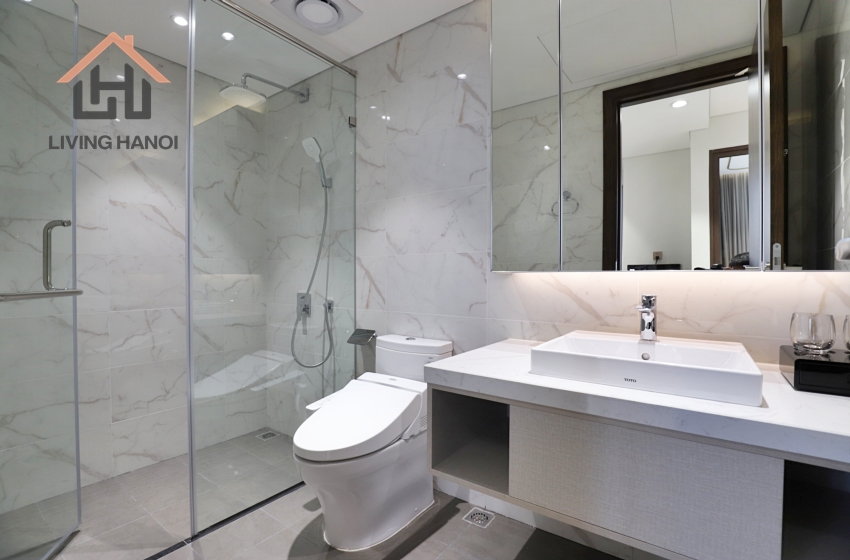 Stunning service condominium with 3 bedrooms for rent in Ba Dinh, Hanoi Stunning service condominium with 3 bedrooms for rent in Ba Dinh, Hanoi