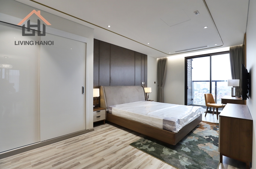 Stunning service condominium with 3 bedrooms for rent in Ba Dinh, Hanoi Stunning service condominium with 3 bedrooms for rent in Ba Dinh, Hanoi