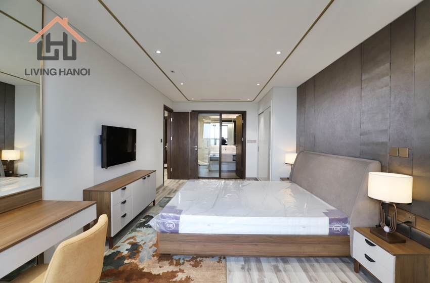 Stunning service condominium with 3 bedrooms for rent in Ba Dinh, Hanoi Stunning service condominium with 3 bedrooms for rent in Ba Dinh, Hanoi