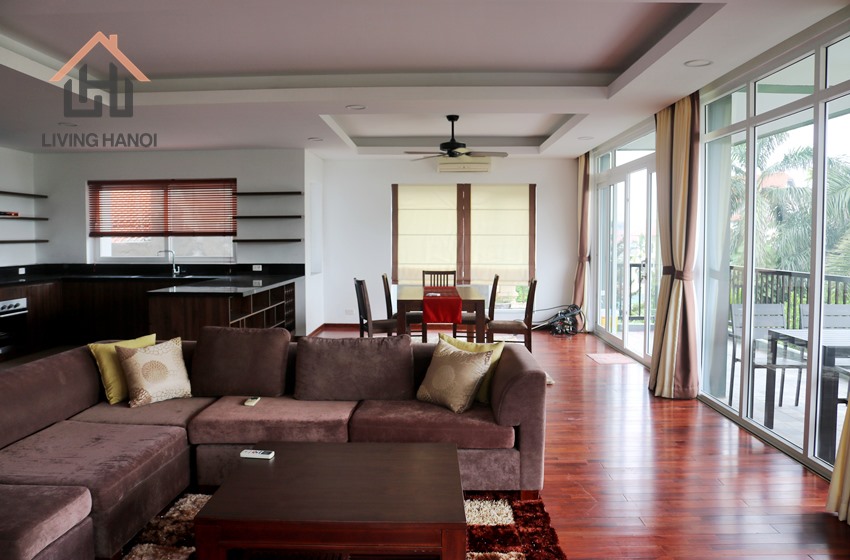 Super bright 04 apartment with big balcony for rent in Tay Ho, Hanoi Super bright 04 apartment with big balcony for rent in Tay Ho, Hanoi