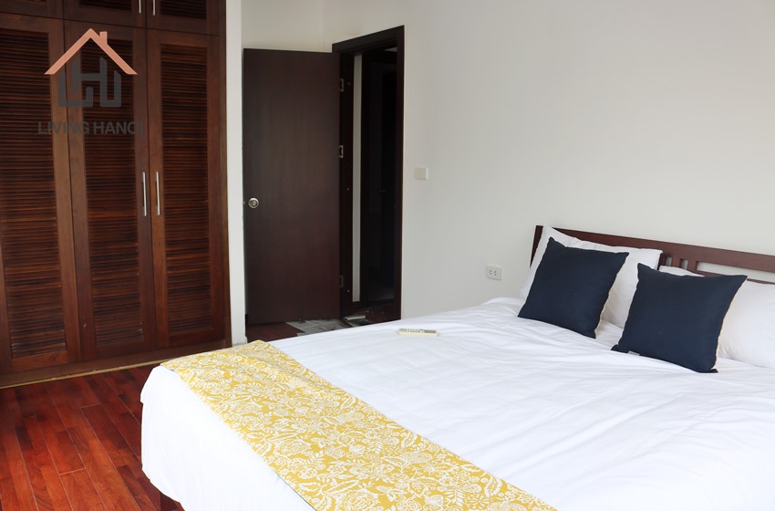 Super bright 04 apartment with big balcony for rent in Tay Ho, Hanoi Super bright 04 apartment with big balcony for rent in Tay Ho, Hanoi