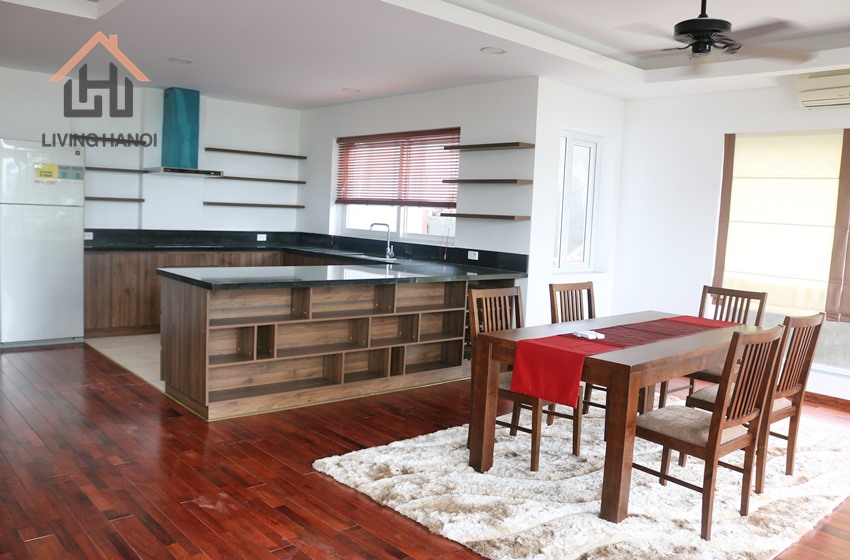 Super bright 04 apartment with big balcony for rent in Tay Ho, Hanoi Super bright 04 apartment with big balcony for rent in Tay Ho, Hanoi