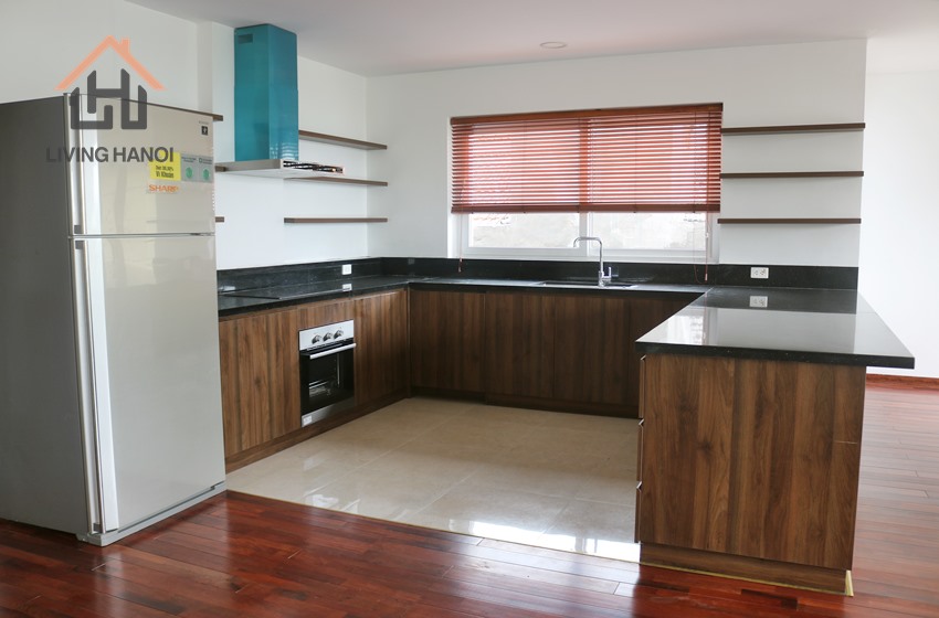 Super bright 04 apartment with big balcony for rent in Tay Ho, Hanoi Super bright 04 apartment with big balcony for rent in Tay Ho, Hanoi