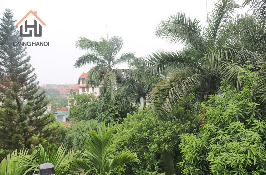 Super bright 04 apartment with big balcony for rent in Tay Ho, Hanoi Super bright 04 apartment with big balcony for rent in Tay Ho, Hanoi