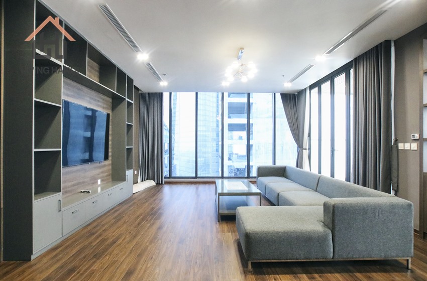 Swimming pool indoor – penthouse apartment for rent in Metropolis Ba Dinh Swimming pool indoor – penthouse apartment for rent in Metropolis Ba Dinh