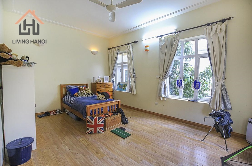Swimming pool villa for rent in Tay Ho, Hanoi Swimming pool villa for rent in Tay Ho, Hanoi