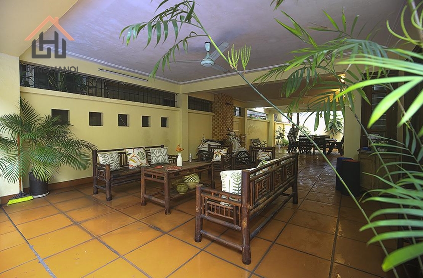 Swimming pool villa for rent in Tay Ho, Hanoi Swimming pool villa for rent in Tay Ho, Hanoi