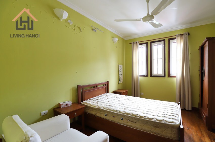 Swimming pool villa with garden for rent in To Ngoc Van, Tay Ho, Hanoi Swimming pool villa with garden for rent in To Ngoc Van, Tay Ho, Hanoi
