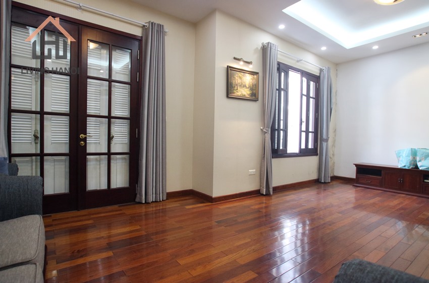 TAY HO – 04 bedrooms house with sauna available for rent TAY HO – 04 bedrooms house with sauna available for rent