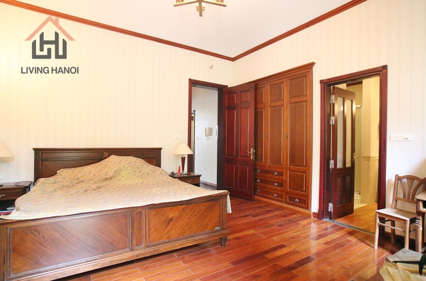 TAY HO – 04 bedrooms house with sauna available for rent TAY HO – 04 bedrooms house with sauna available for rent