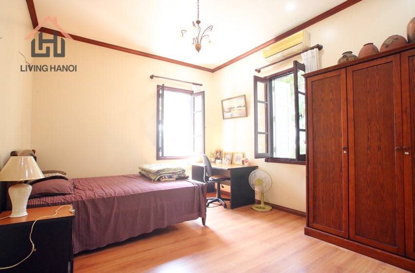 TAY HO – 04 bedrooms house with sauna available for rent TAY HO – 04 bedrooms house with sauna available for rent