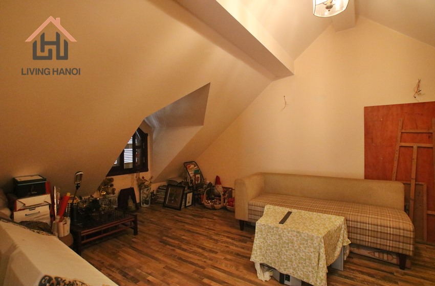 TAY HO – 04 bedrooms house with sauna available for rent TAY HO – 04 bedrooms house with sauna available for rent