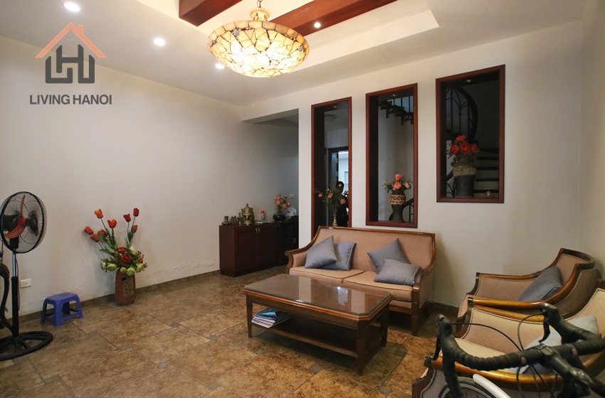 TAY HO – 04 bedrooms house with sauna available for rent TAY HO – 04 bedrooms house with sauna available for rent