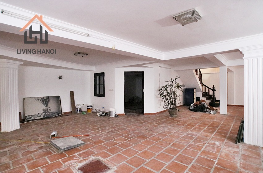 TAY HO – 04 bedrooms villa with terrace and swimming pool for rent TAY HO – 04 bedrooms villa with terrace and swimming pool for rent