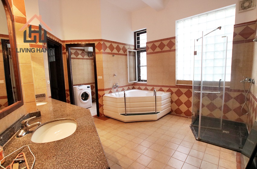 TAY HO – 04 bedrooms villa with terrace and swimming pool for rent TAY HO – 04 bedrooms villa with terrace and swimming pool for rent