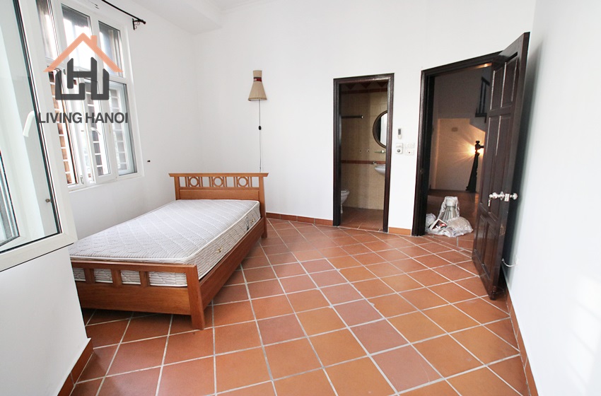 TAY HO – 04 bedrooms villa with terrace and swimming pool for rent TAY HO – 04 bedrooms villa with terrace and swimming pool for rent
