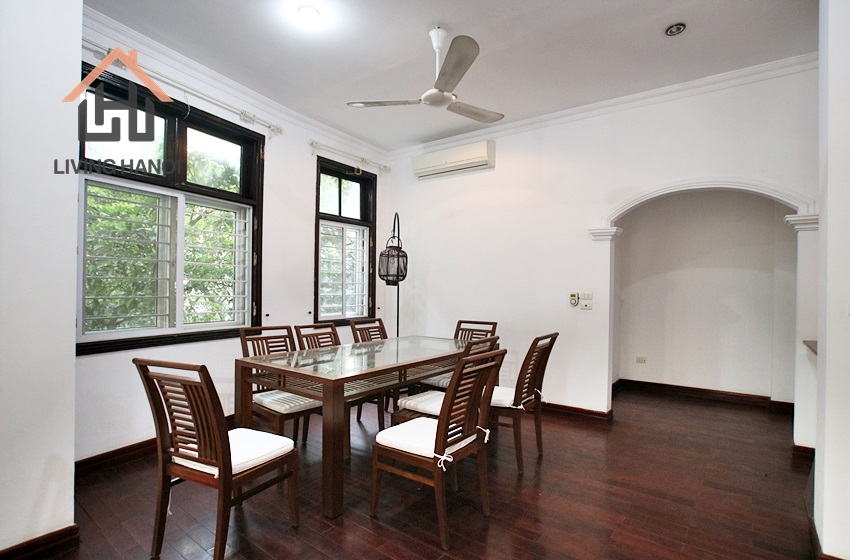 TAY HO – 04 bedrooms villa with terrace and swimming pool for rent TAY HO – 04 bedrooms villa with terrace and swimming pool for rent