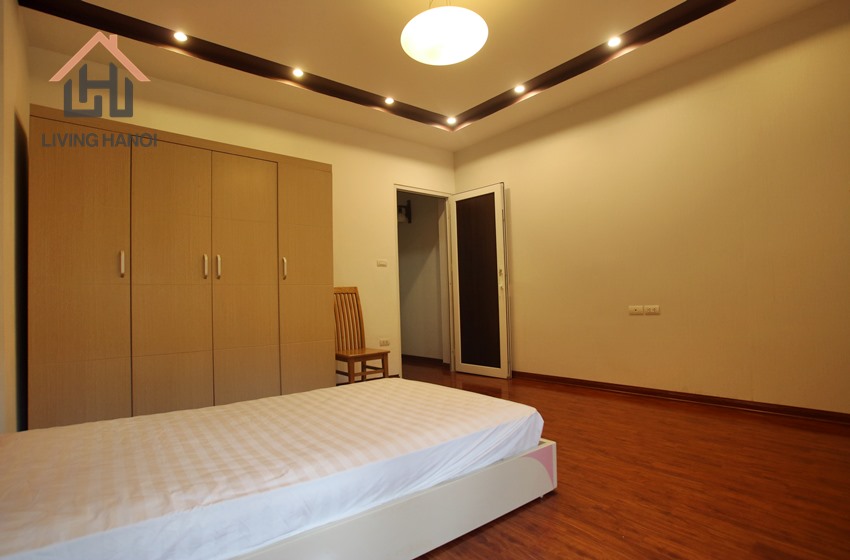 TAY HO – Affordable 05 bedrooms house available for rent TAY HO – Affordable 05 bedrooms house available for rent
