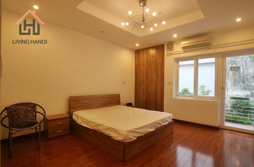 TAY HO – Affordable 05 bedrooms house available for rent TAY HO – Affordable 05 bedrooms house available for rent