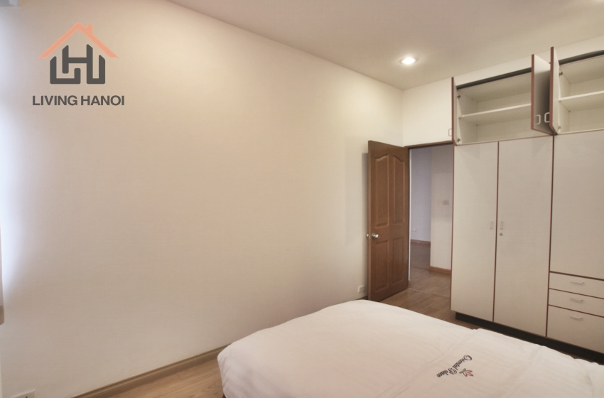 Three bedroom apartment with swimming pool for rent in Tay Ho, Hanoi. Three bedroom apartment with swimming pool for rent in Tay Ho, Hanoi.