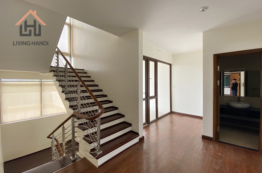 Unfurnished villa with 5 Bedroom in Q area, Ciputra, Hanoi Unfurnished villa with 5 Bedroom in Q area, Ciputra, Hanoi