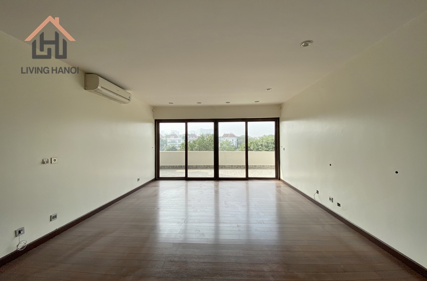 Unfurnished villa with 5 Bedroom in Q area, Ciputra, Hanoi Unfurnished villa with 5 Bedroom in Q area, Ciputra, Hanoi