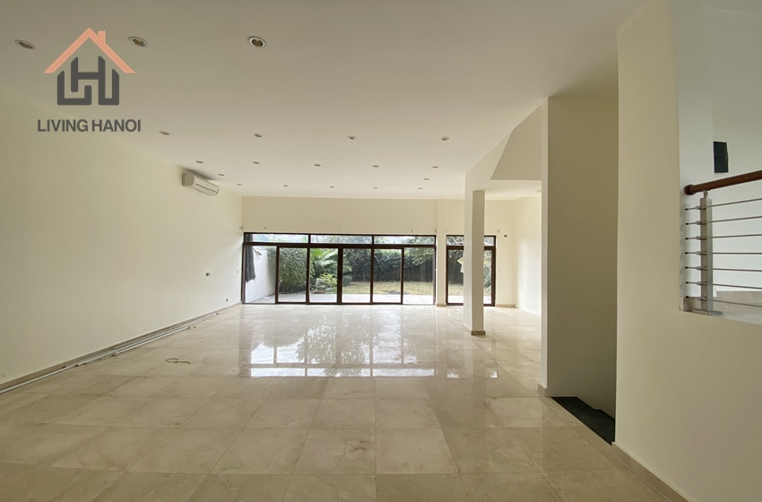 Unfurnished villa with 5 Bedroom in Q area, Ciputra, Hanoi Unfurnished villa with 5 Bedroom in Q area, Ciputra, Hanoi