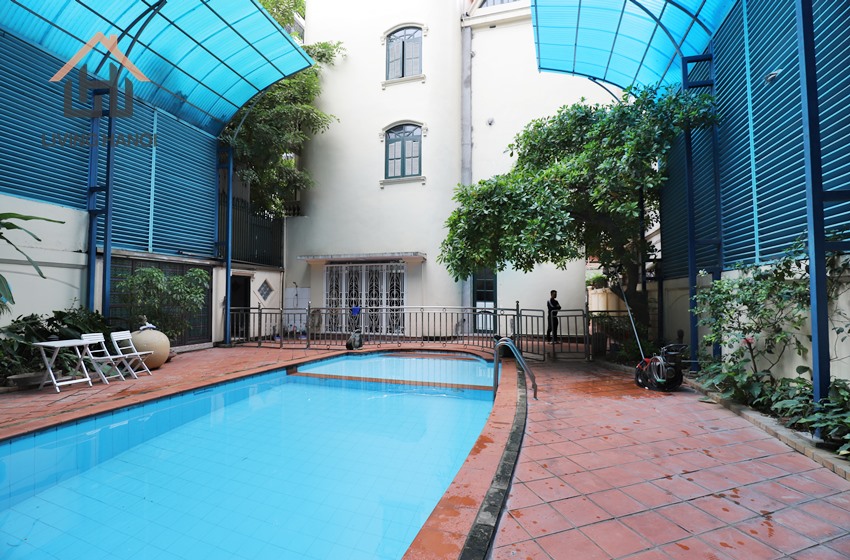 Villa with 5 bedroom and swimming pool for rent in Tay Ho, Ha Noi Villa with 5 bedroom and swimming pool for rent in Tay Ho, Ha Noi