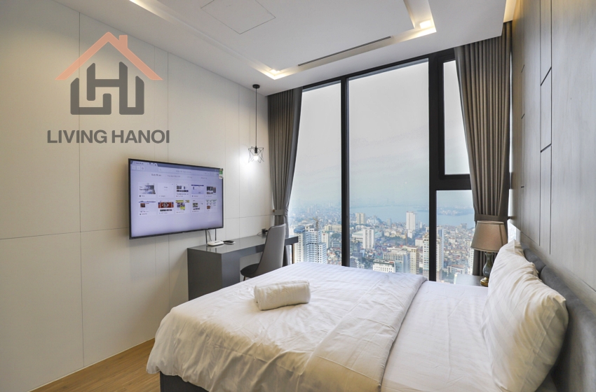 VINHOMES METROPOLIS – Highfloor 02 bedroom condominium for rent VINHOMES METROPOLIS – Highfloor 02 bedroom condominium for rent