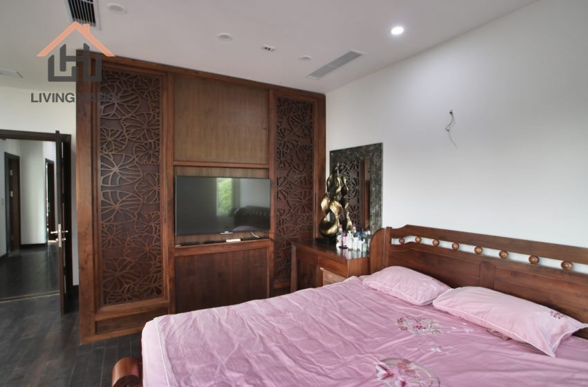 VINHOMES RIVERSIDE – Gorgeous 03 bedrooms house available for rent VINHOMES RIVERSIDE – Gorgeous 03 bedrooms house available for rent