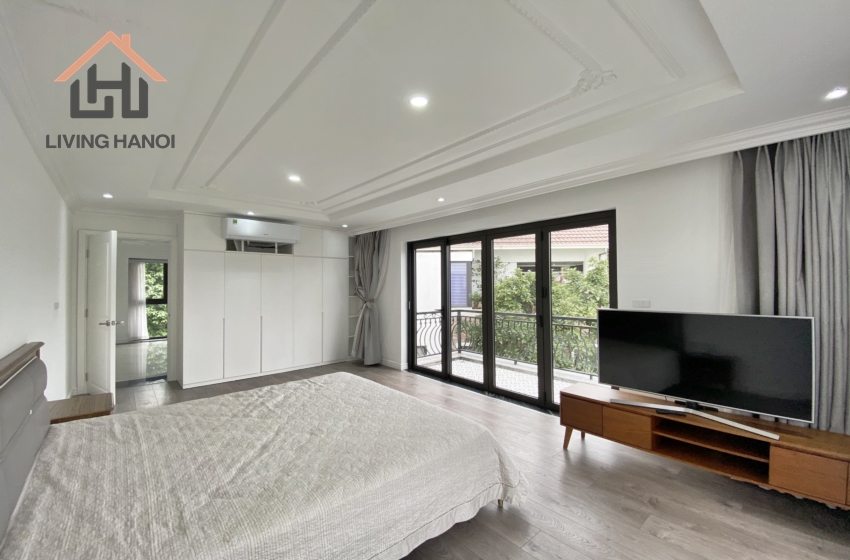 VINHOMES RIVERSIDE – Luxurious 05 bedrooms house available for rent VINHOMES RIVERSIDE – Luxurious 05 bedrooms house available for rent