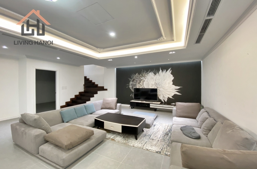 VINHOMES RIVERSIDE – Luxurious 05 bedrooms house available for rent VINHOMES RIVERSIDE – Luxurious 05 bedrooms house available for rent