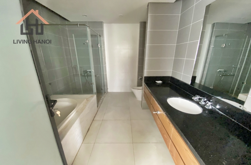 VINHOMES RIVERSIDE – Nice 04 bedroom house available for rent VINHOMES RIVERSIDE – Nice 04 bedroom house available for rent