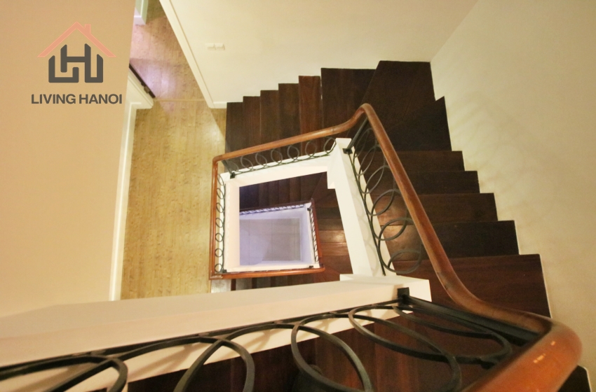 VINHOMES RIVERSIDE – Nice 04 bedroom house available for rent VINHOMES RIVERSIDE – Nice 04 bedroom house available for rent