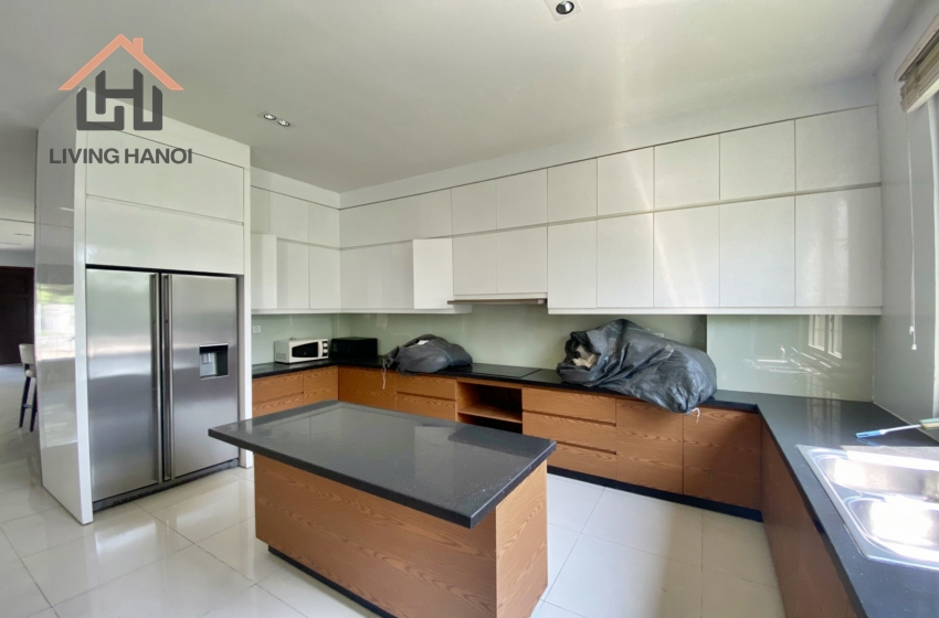 VINHOMES RIVERSIDE – Nice 04 bedroom house available for rent VINHOMES RIVERSIDE – Nice 04 bedroom house available for rent